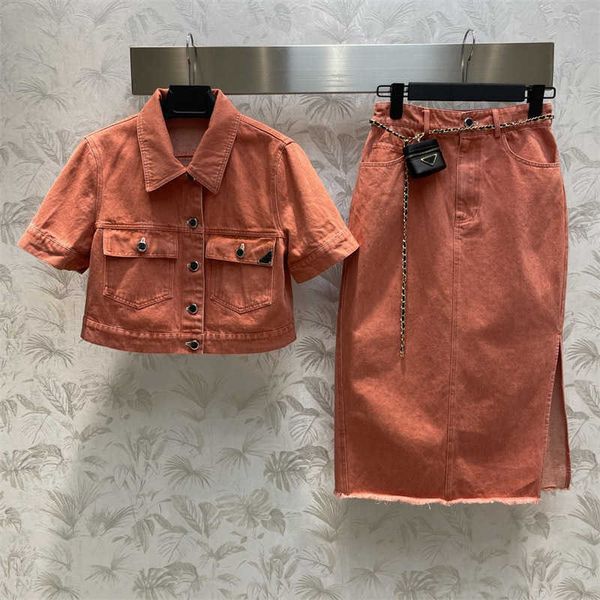 womens two-piece set orange cowboy dress lapel short denim shirt high waist a-line fur hem half-length skirt with chain belt bag designer cl, White
womens two-piece set orange cowboy dress lapel short denim shirt high waist a-line fur hem half-length skirt with chain belt bag designer cl, White
