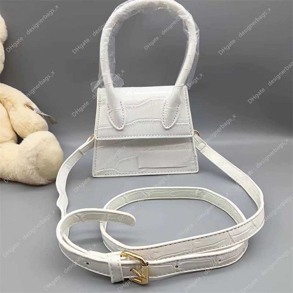 le bambino chiquito luxurys designer bags hong same mini hand holding slant cross small bag crowd bag wallet purses
le bambino chiquito luxurys designer bags hong same mini hand holding slant cross small bag crowd bag wallet purses