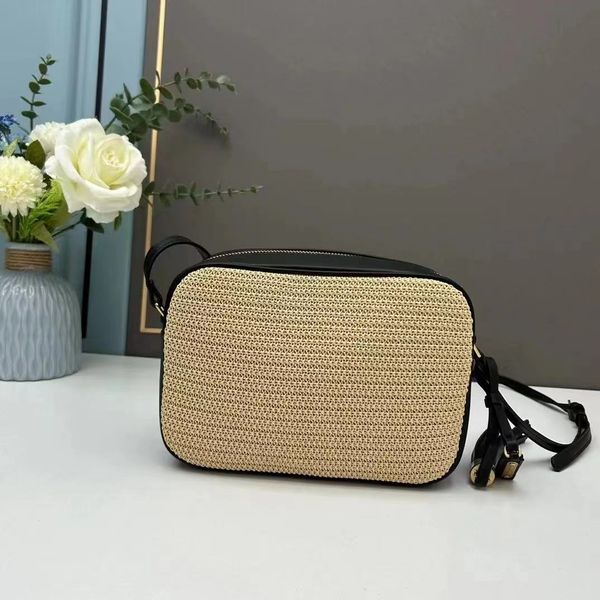 luxury women's crossbody bag designer bag fashion genuine leather classic cowhide very exquisite adjustable woven shoulder bag
luxury women's crossbody bag designer bag fashion genuine leather classic cowhide very exquisite adjustable woven shoulder bag