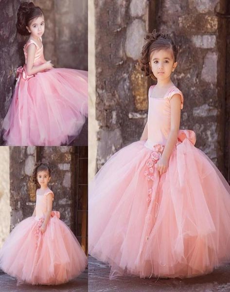 vintage blush pink tulle ball gowns flower girl dresses for wedding floor length kid first communion gown square hand made flowers1851203, White;blue
vintage blush pink tulle ball gowns flower girl dresses for wedding floor length kid first communion gown square hand made flowers1851203, White;blue