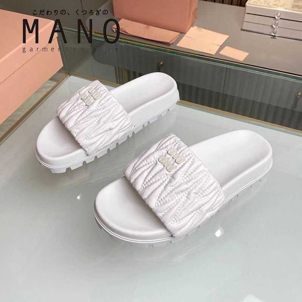 internet mius beach shoes women slide designer sandals same line slippers women's summer 2023 new pleated seaside vacation thick sole t
internet mius beach shoes women slide designer sandals same line slippers women's summer 2023 new pleated seaside vacation thick sole t