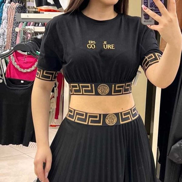 womens clothing designer skirt set fashion embroidery short sleeved shirt pleated skirts women two-piece summer mid-length skirt suit, White
womens clothing designer skirt set fashion embroidery short sleeved shirt pleated skirts women two-piece summer mid-length skirt suit, White