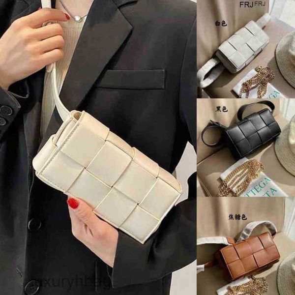 bottegas bags venetas cassettes fashion bag 2023 woven chain cowhide single shoulder messenger botteg have logo frj 84g9
bottegas bags venetas cassettes fashion bag 2023 woven chain cowhide single shoulder messenger botteg have logo frj 84g9
