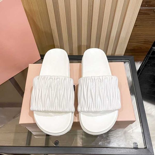 high shoes women slide designer sandals mius beach family pleated flat heel flip flops 2023 summer new fairy bottom slippers for oxkk
high shoes women slide designer sandals mius beach family pleated flat heel flip flops 2023 summer new fairy bottom slippers for oxkk