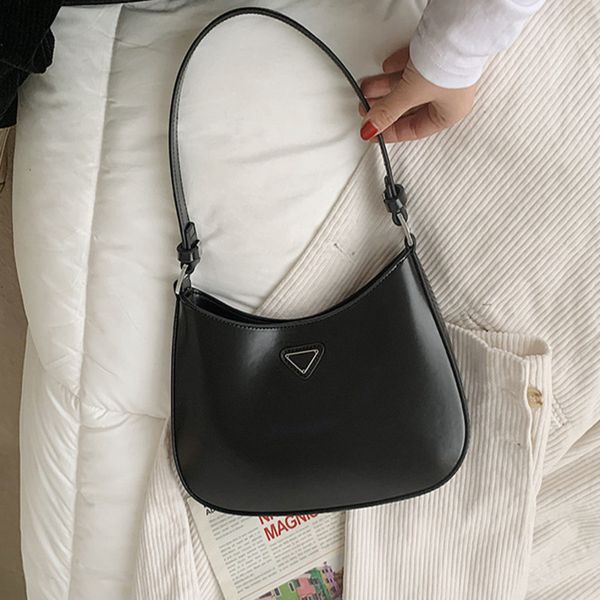 designer tote bag luxury fashion women large capacity shoulder bags pu material solid color fashion shoulder strap handbag classic versatile
designer tote bag luxury fashion women large capacity shoulder bags pu material solid color fashion shoulder strap handbag classic versatile