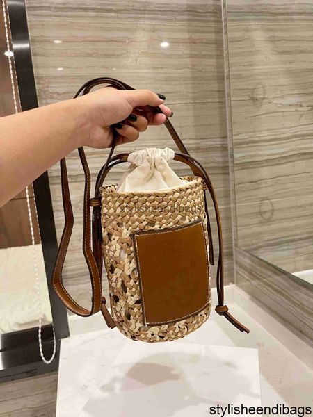 women's fashion drawstring mini bucket straw small 2024 new designer ladies hollow out handbags shoulder bags classic crossbody phone b
women's fashion drawstring mini bucket straw small 2024 new designer ladies hollow out handbags shoulder bags classic crossbody phone b