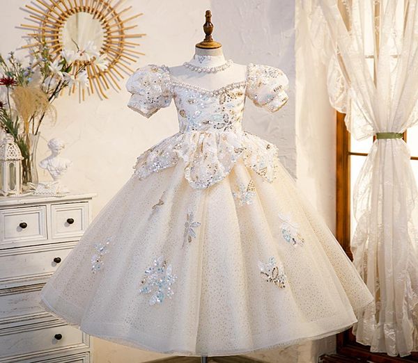 2022 bling beaded crystal flower girls dresses for teens tulle floor length beach little girl pageant princess birthday party gown1094898, White;blue
2022 bling beaded crystal flower girls dresses for teens tulle floor length beach little girl pageant princess birthday party gown1094898, White;blue