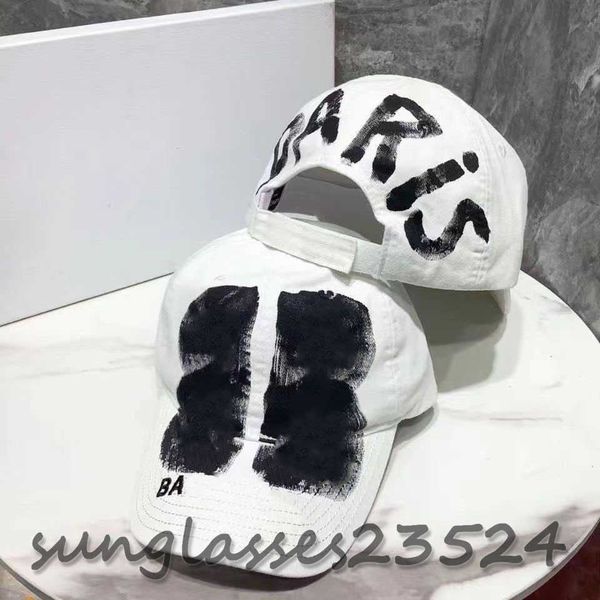 ball caps fashion letters embroidery caps for mens women designer hats 4 season hip hop ball cap casquette hat multi colors highly quality b, Blue;gray
ball caps fashion letters embroidery caps for mens women designer hats 4 season hip hop ball cap casquette hat multi colors highly quality b, Blue;gray