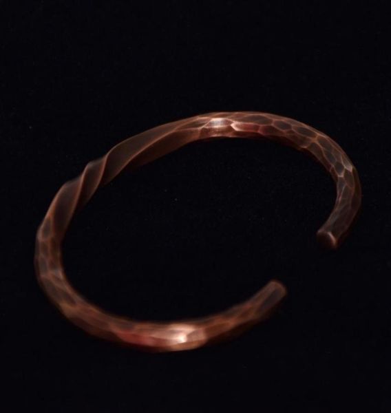 bangle customized hand hammered pure copper cuff bracelet for men039s and women039s retro mobius viking vintage bangles wris6821420, Black
bangle customized hand hammered pure copper cuff bracelet for men039s and women039s retro mobius viking vintage bangles wris6821420, Black