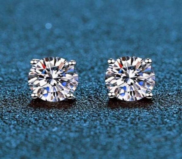 14k plated gold stud classic four claw seiko simple temperament cz diamonds earrings1136357, Golden;silver
14k plated gold stud classic four claw seiko simple temperament cz diamonds earrings1136357, Golden;silver