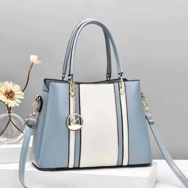 exquisite durable atmosphere street trend capacity bag female large oblique straddle bag female bag personalized handbag female
exquisite durable atmosphere street trend capacity bag female large oblique straddle bag female bag personalized handbag female