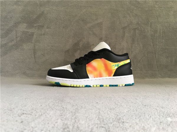 authentic sb raygun skatesboard shoes dnks low kumquat orange white black designer shoes luxury outdoor sneakers fast delivery with box
authentic sb raygun skatesboard shoes dnks low kumquat orange white black designer shoes luxury outdoor sneakers fast delivery with box