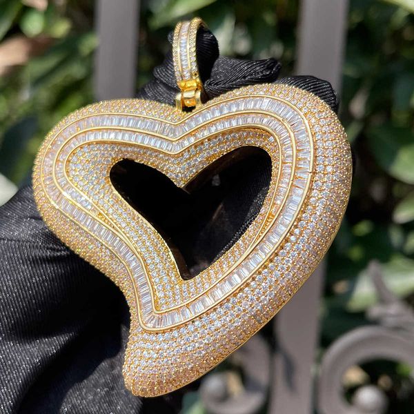 pendant necklaces bubble letter tilted heart baguette necklace glossy charms iced out prong setting hip hop jewelry 230621, Silver
pendant necklaces bubble letter tilted heart baguette necklace glossy charms iced out prong setting hip hop jewelry 230621, Silver