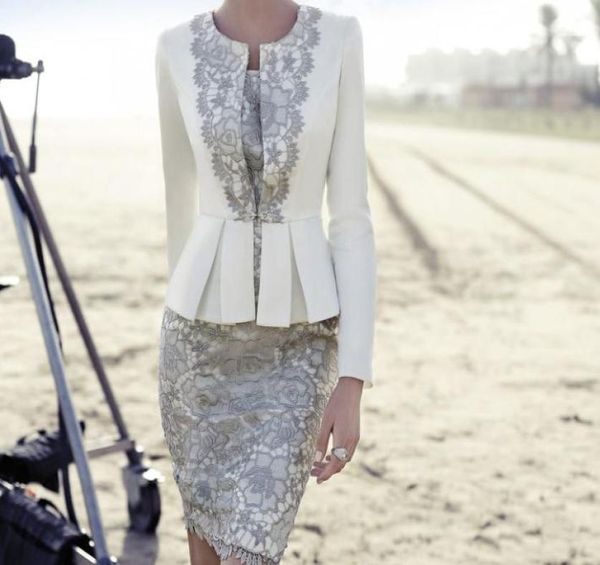 designer white mother039s bridal suit dresses with jacket gray lace formal evening gowns party outfits mother of the bride suit1686594, Black;red
designer white mother039s bridal suit dresses with jacket gray lace formal evening gowns party outfits mother of the bride suit1686594, Black;red