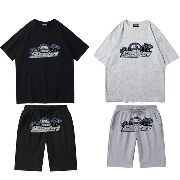 trapstar new printed black grey men's trendy midrange trendy summer casual loose capris, White;black 
trapstar new printed black grey men's trendy midrange trendy summer casual loose capris, White;black