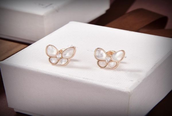 vintage charm sweet designer silver with 18k gold plated mother of pearl butterfly stud earrings for women jewelry with box7475594, Golden
vintage charm sweet designer silver with 18k gold plated mother of pearl butterfly stud earrings for women jewelry with box7475594, Golden