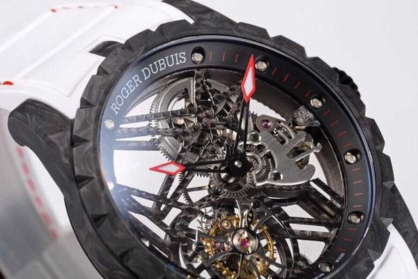 r luxury d realtourbillon b complex e limited x wrist watches rd0393 42mm carbon fiber case complex 505sq iced out watch for man movement 4p, Slivery;brown
r luxury d realtourbillon b complex e limited x wrist watches rd0393 42mm carbon fiber case complex 505sq iced out watch for man movement 4p, Slivery;brown