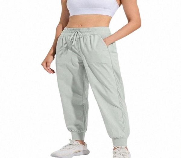 autumn designers women jogging yoga pants pocket fitness leggings soft high waist hip lift elastic casual pants drawstring legs sw7922225
autumn designers women jogging yoga pants pocket fitness leggings soft high waist hip lift elastic casual pants drawstring legs sw7922225