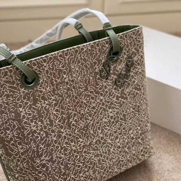 lowe bag crossbody handbag high-end tote bag lowe brand graffiti leather handheld handbag wallet fashion floral large capacity canvas single
lowe bag crossbody handbag high-end tote bag lowe brand graffiti leather handheld handbag wallet fashion floral large capacity canvas single