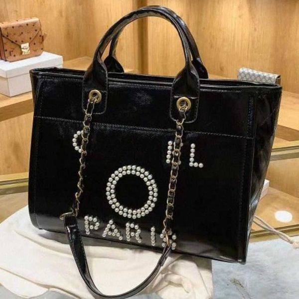 women's luxury fashion hand bags beach bag brand ch metal badge classic totes handbags small mini pearl handbag female capacity large l
women's luxury fashion hand bags beach bag brand ch metal badge classic totes handbags small mini pearl handbag female capacity large l