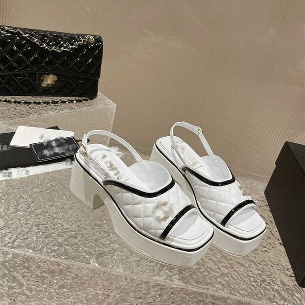7.5cm mid high heels quilted sandal interlocking c wedge pumps peep toe block heel slingback ankle strap buckle slides thick bottom mule par, Black
7.5cm mid high heels quilted sandal interlocking c wedge pumps peep toe block heel slingback ankle strap buckle slides thick bottom mule par, Black