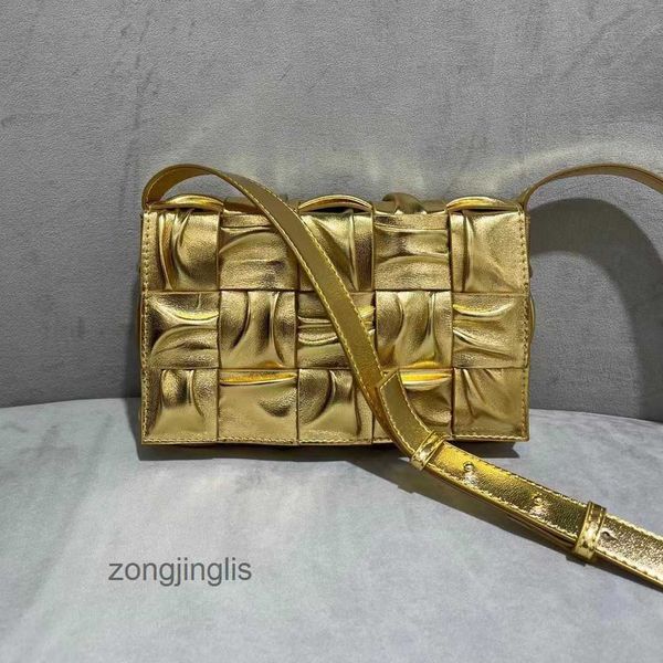 leather crossbody casette womens venetas bag luxury bottegas woven bags cowhide single designer the tote bag fashion spring versatile pleate
leather crossbody casette womens venetas bag luxury bottegas woven bags cowhide single designer the tote bag fashion spring versatile pleate