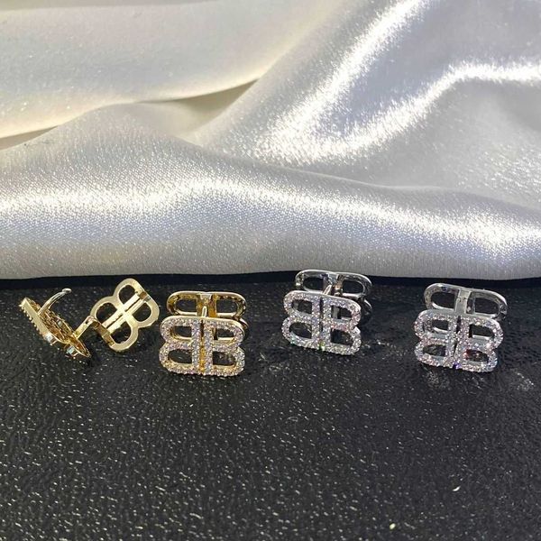 earrings designer french double b letter ear buckles for female minority design feeling light luxury earrings and earstuds for women's, Golden
earrings designer french double b letter ear buckles for female minority design feeling light luxury earrings and earstuds for women's, Golden