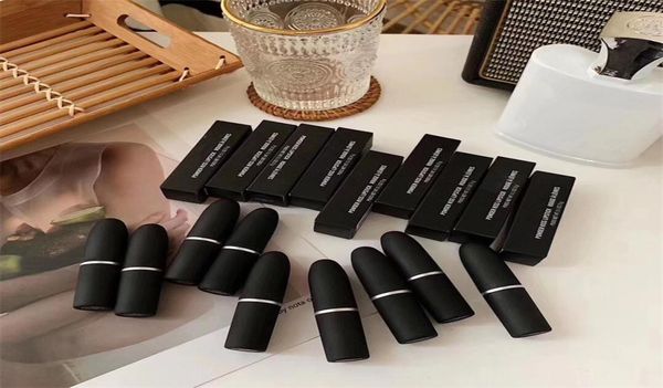 lip makeup powder kiss matte lipstick luster lipsticks frost lips long lasting waterproof cosmetic with metal tube 3g2225070
lip makeup powder kiss matte lipstick luster lipsticks frost lips long lasting waterproof cosmetic with metal tube 3g2225070