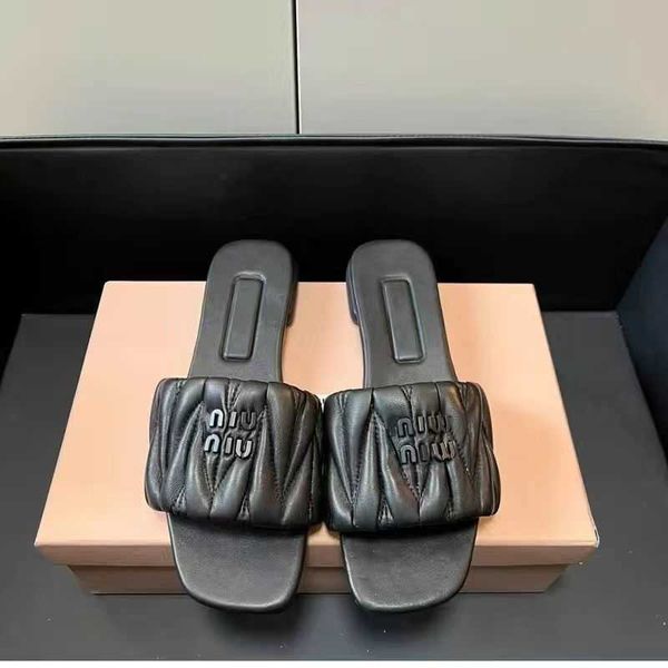 high mius beach shoes women slide designer sandals family genuine leather women's 2023 summer new fashion square flat bottom slippers f
high mius beach shoes women slide designer sandals family genuine leather women's 2023 summer new fashion square flat bottom slippers f