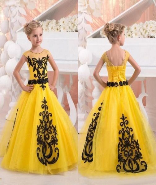 new 2017 yellow tulle princess flower girls dresses for weddings birthday party black applique floor length little girl dres1427965, White;blue
new 2017 yellow tulle princess flower girls dresses for weddings birthday party black applique floor length little girl dres1427965, White;blue