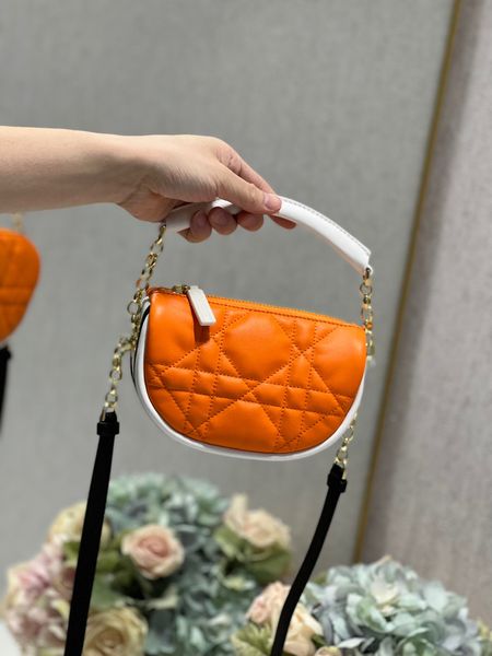 luxury designer fashion shoulder bags tote handbag crossbody messenger bags 7719,orange white color
luxury designer fashion shoulder bags tote handbag crossbody messenger bags 7719,orange white color