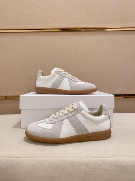 brands popular maisons men sneakers shoes suede & leather trainers rubber sole technical runner sports stitching low-outdoor casual walking, Black
brands popular maisons men sneakers shoes suede & leather trainers rubber sole technical runner sports stitching low-outdoor casual walking, Black