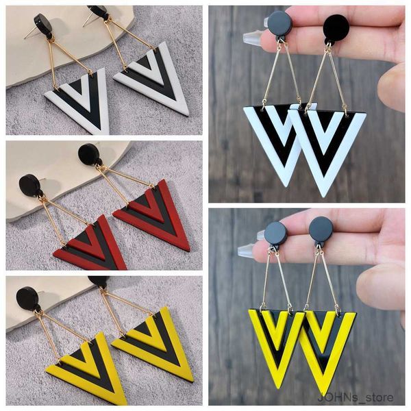 stud pendant drop earrings geometric acrylic long drop earrings women exaggerated personality party jewelry direct sales r230630, Golden;silver
stud pendant drop earrings geometric acrylic long drop earrings women exaggerated personality party jewelry direct sales r230630, Golden;silver