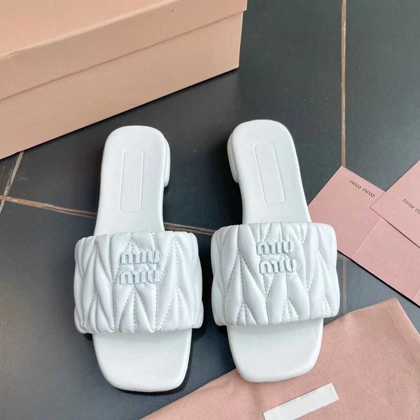 women designer mius slide beach sandals internet shoes summer versatile women's open wearing flip flops square toe heel flat bottom cas
women designer mius slide beach sandals internet shoes summer versatile women's open wearing flip flops square toe heel flat bottom cas