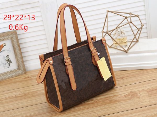 onthego casual handbag large capacity fashion women flower leather designers woman crossbody shoulder lady shopping bag luxury designer bag
onthego casual handbag large capacity fashion women flower leather designers woman crossbody shoulder lady shopping bag luxury designer bag