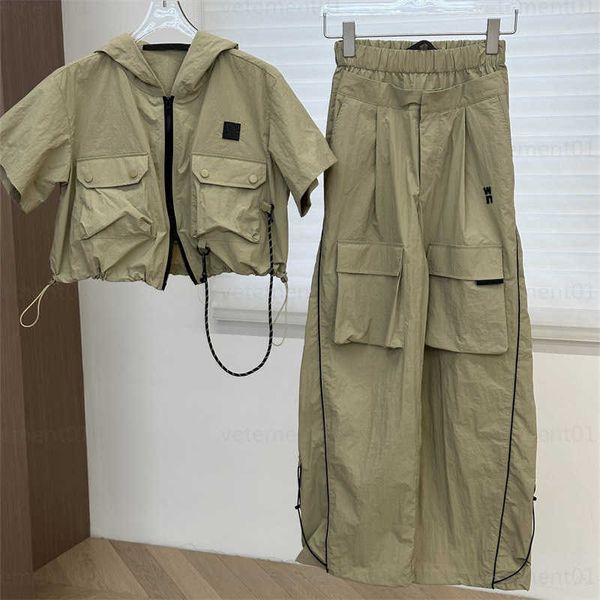casual football tracksuit suit two piece set women short-sleeved zipper shirt double design pockets work pants fabric light breathable women, White
casual football tracksuit suit two piece set women short-sleeved zipper shirt double design pockets work pants fabric light breathable women, White