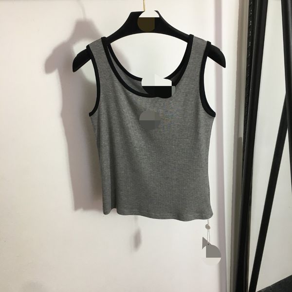 626 2022 runway summer brand same style sweater striped sleeveless crew neck white black pullover fashion clothes womens 20231789
626 2022 runway summer brand same style sweater striped sleeveless crew neck white black pullover fashion clothes womens 20231789