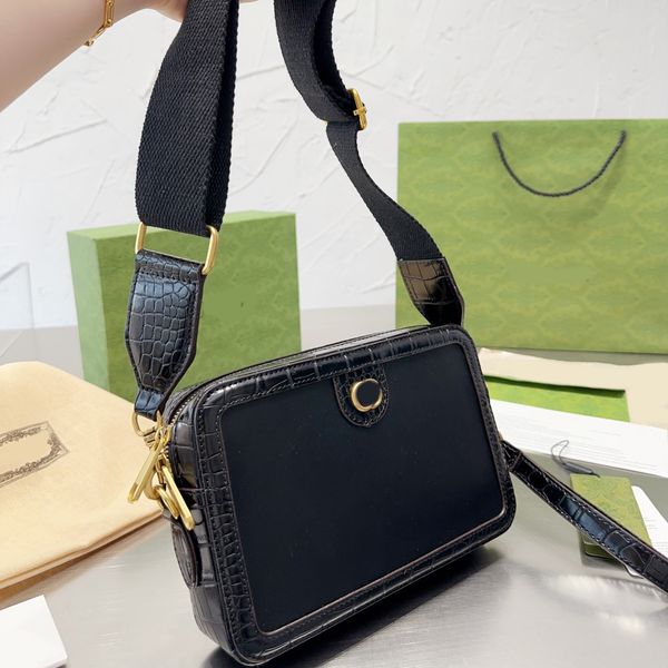 camera bag designer brand bag cross body totes 2023 luxury handbag fashion shoulder bag women letter purse phone wallet metallic artwork
camera bag designer brand bag cross body totes 2023 luxury handbag fashion shoulder bag women letter purse phone wallet metallic artwork
