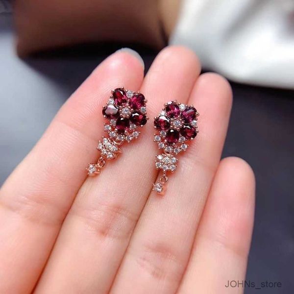 stud new garnet earrings for women are good-looking and sweet 925 sterling silver new net red fashion earrings r230630, Golden;silver
stud new garnet earrings for women are good-looking and sweet 925 sterling silver new net red fashion earrings r230630, Golden;silver