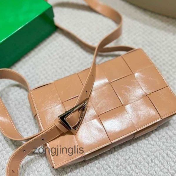 authentic fashion bags venetas triangle pillow cassettes designer large tote bag shoulder bottegas woven crossbody tabby leather handbags ou
authentic fashion bags venetas triangle pillow cassettes designer large tote bag shoulder bottegas woven crossbody tabby leather handbags ou