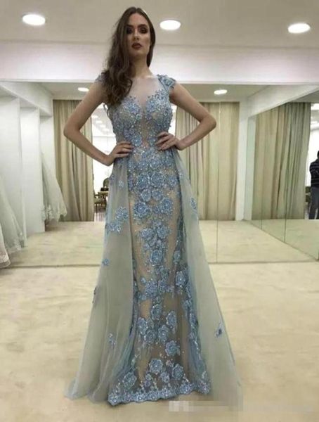2021 custom made blue evening dresses sheer neck lace applique beaded overskirts tulle cap sleeves plus size long prom party gowns1509060, Black;red
2021 custom made blue evening dresses sheer neck lace applique beaded overskirts tulle cap sleeves plus size long prom party gowns1509060, Black;red