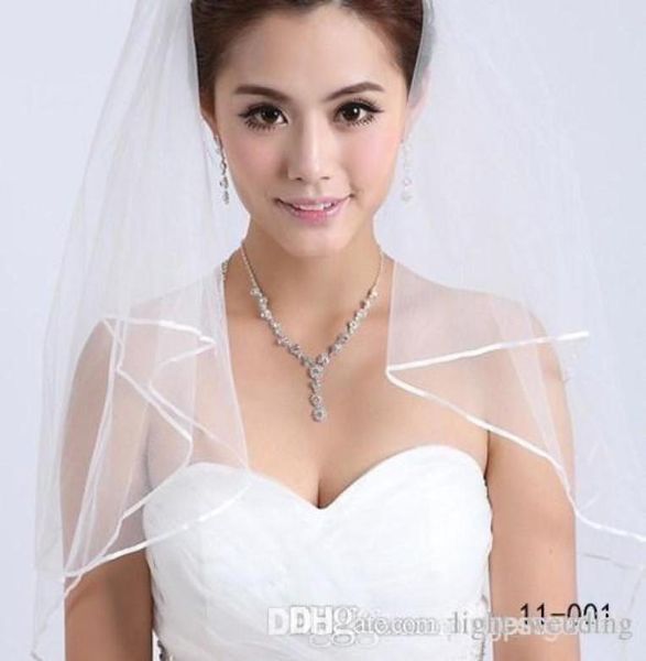 tulle bridal veils with lace appliques alluring cathedral length white ivory one layers bridal wedding veil with comb9601949, Black
tulle bridal veils with lace appliques alluring cathedral length white ivory one layers bridal wedding veil with comb9601949, Black