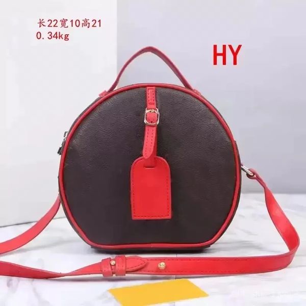 mini petite boite chapeau round crossbody bag with adjustable leather lady leather monograms messenger wallet
mini petite boite chapeau round crossbody bag with adjustable leather lady leather monograms messenger wallet