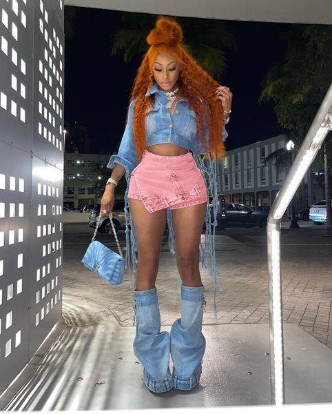 skirts 2023 women summer hight waist cow a line skirt slim denim fashion 230630, Black
skirts 2023 women summer hight waist cow a line skirt slim denim fashion 230630, Black