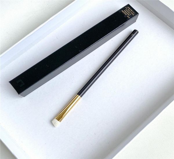 tfseires eyeshadow contour brush 12 goat hair luxury angled eyeshadow smudging beauty makeup brush8699301
tfseires eyeshadow contour brush 12 goat hair luxury angled eyeshadow smudging beauty makeup brush8699301