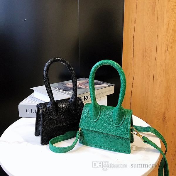 fashion girls metal letter handbags kids pu leather single shoulder bag children square messenger mini bags s0178, Black
fashion girls metal letter handbags kids pu leather single shoulder bag children square messenger mini bags s0178, Black
