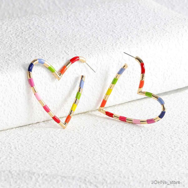 stud lady new multi-color love drip earrings for women fashion charm personality ladies party gift jewelry direct sale r230630, Golden;silver
stud lady new multi-color love drip earrings for women fashion charm personality ladies party gift jewelry direct sale r230630, Golden;silver
