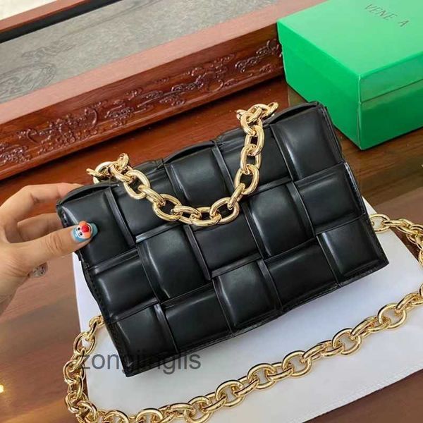 bottegas womven classic lady's winter one-shoulder venetas bags chain leisure cassettes fashion autumn knitted simple bag crossbody 2c
bottegas womven classic lady's winter one-shoulder venetas bags chain leisure cassettes fashion autumn knitted simple bag crossbody 2c