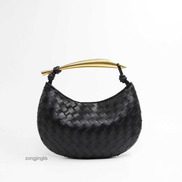 bottegas woven handbags venetas bags 2023 selling bag large capacity handheld dumpling solid metal handle casual women's 0cbx
bottegas woven handbags venetas bags 2023 selling bag large capacity handheld dumpling solid metal handle casual women's 0cbx