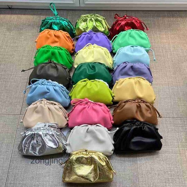 bottegas lady's pouch venetas bags designer bag summer 2023 womven classic dumpling same hand cloud versatile leather women's one
bottegas lady's pouch venetas bags designer bag summer 2023 womven classic dumpling same hand cloud versatile leather women's one